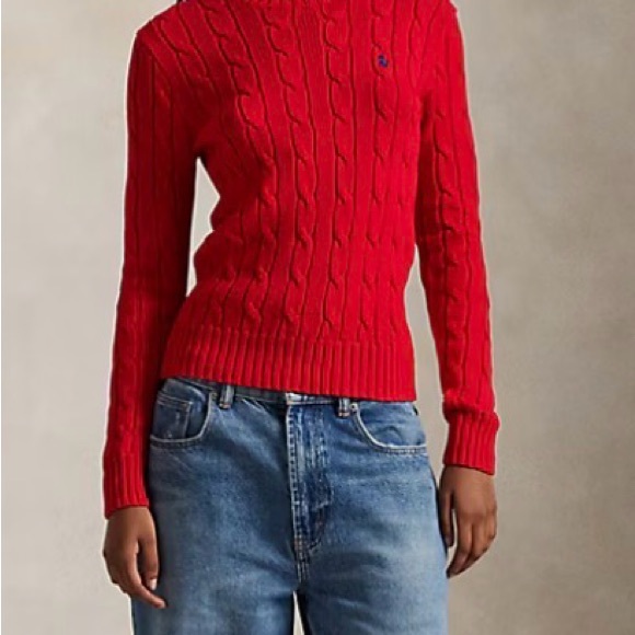 Cable-Knit Cotton Crewneck Sweater
Polo Ralph Lauren Red medium - Picture 3 of 12